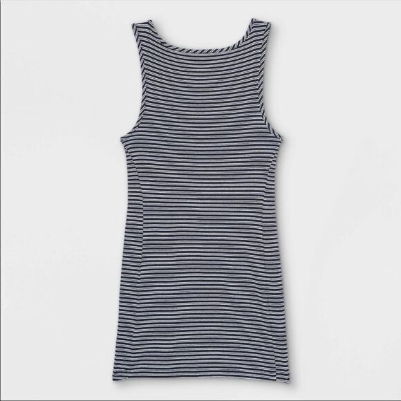 [ingrid & isabel] maternity stripe tank top - Picture 2 of 2